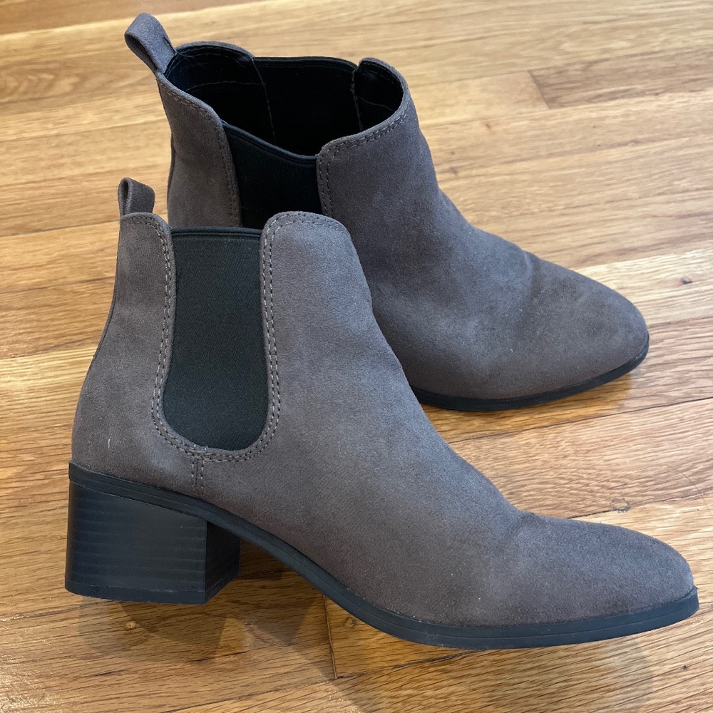 Grey Chelsea Ankle Boots